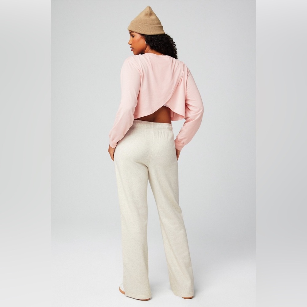 Fabletics 100% Cotton Cropped Boxy Long-Sleeve - Picture 3 of 8